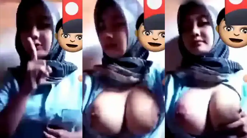 VCS Tante Jilbab Tobrut Bikin Sange